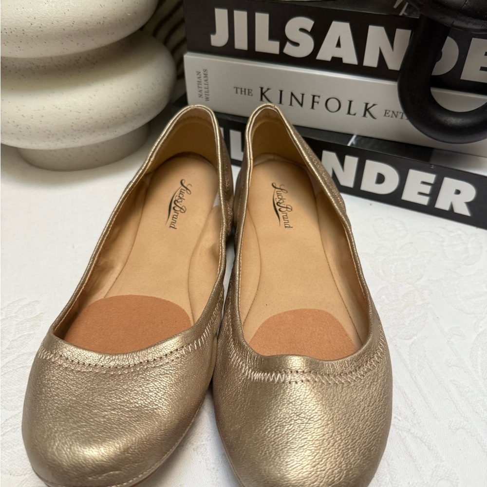 Lucky Brand Gold Minimalist Flats